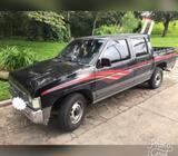 Nissan 1995 Hardbody Agencia 4X2