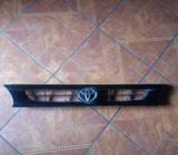 Vendo Parrilla Corolla 94-97