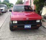 Nissan Hard Body 97 de Plaza 4C Gas