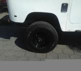 Lancruser 78 4por4