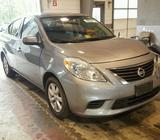 Nissan Versa 2015 para venta por piezas