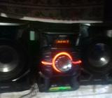 Vendo Equipo de Sonido Sony 4400w