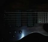 Vendo bajo de Seis Cuerdas