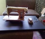 Maquina de Coser