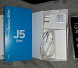 J5pro Nuevo con Sus Accesorios Y Manual