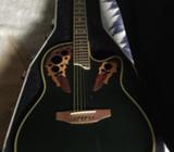 Guitarra Ovation