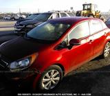 Vendo Kia Rio 2015 Full Extras Arranca