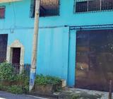 CASA DE 2 NIVELES EN LOURDE COLON SE VENDE