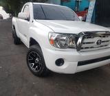 Toyota Tacoma 2010 Standar 4 Cilindros