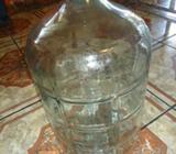 Garrafon Agua Cristal 1992, aprox. 40.00 fijos. no rebajas
