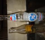 2 Botellas de Soda Americana , Vintage , Años 50,s y 70,s 10.00 fijos x ambas