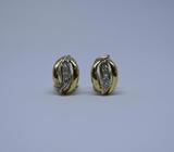 EN MERLIOT VENDO PAR DE ARETES ORO 10KT, GARANTIZADOS